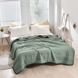 🔥Summer time limit-50% DISCOUNT-❄️Cool Ice Silk Summer Blanket Queen King Size-Perfect for summer