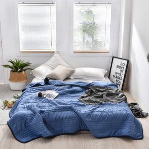 🔥Summer time limit-50% DISCOUNT-❄️Cool Ice Silk Summer Blanket Queen King Size-Perfect for summer